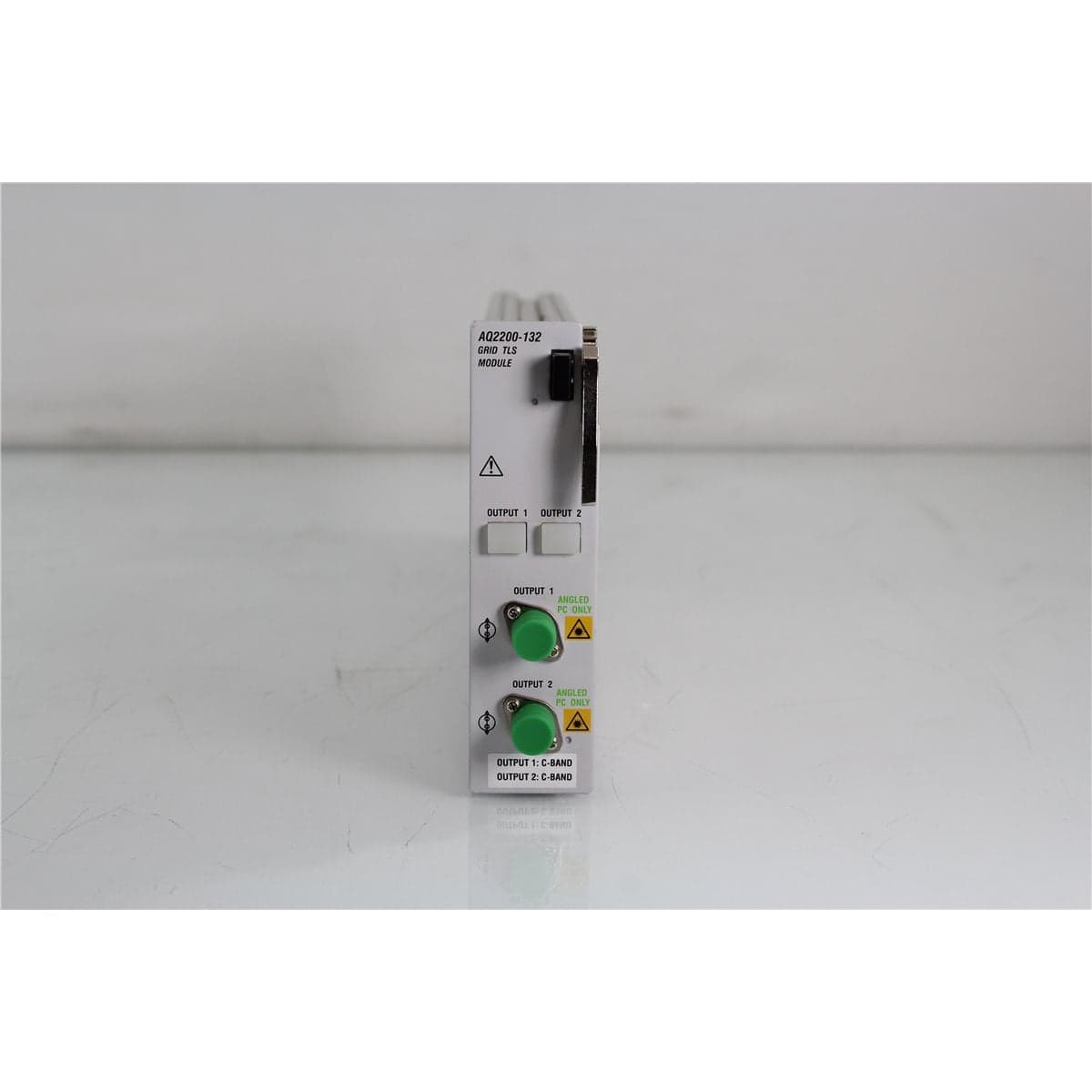 Yokogawa AQ2200-132 Dual C-band Grid TLS FC/APC. Flexible Frequency/ Wavelength Selection