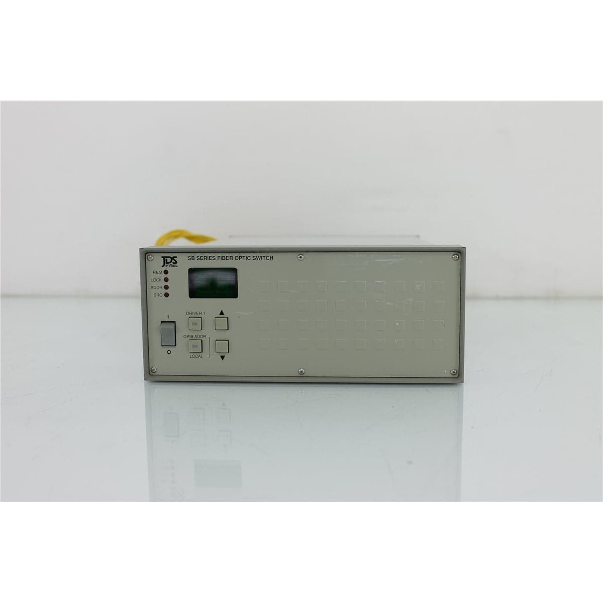 JDS JDSU SB2E40084-17XF0 9/125um Optical Switch 2x8 Pigtail